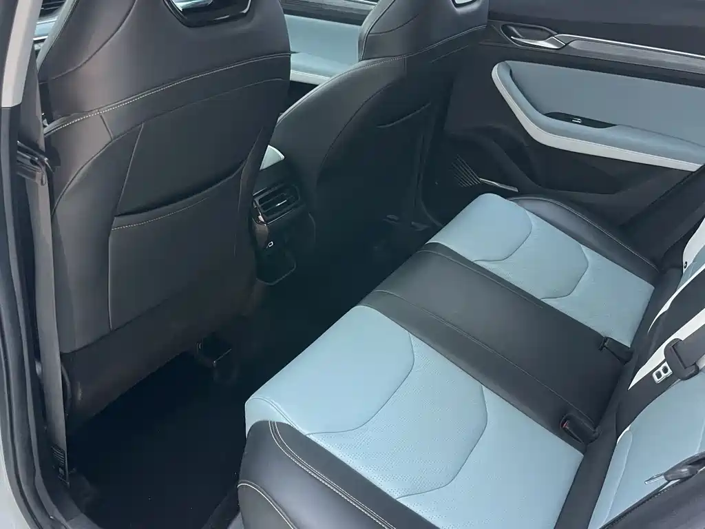 Geely Emgrand S 2022 — фото 15