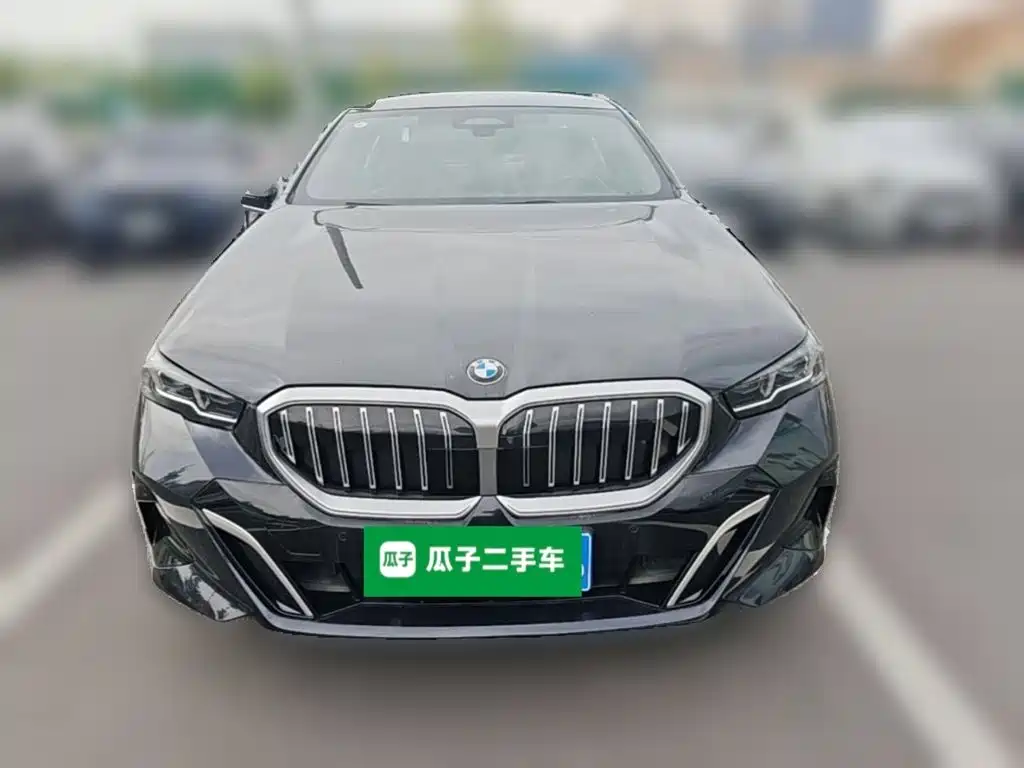 BMW 5 Series 2025