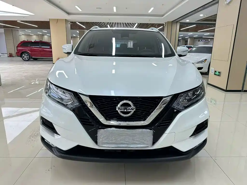 Nissan Qashqai 2022 — фото 2