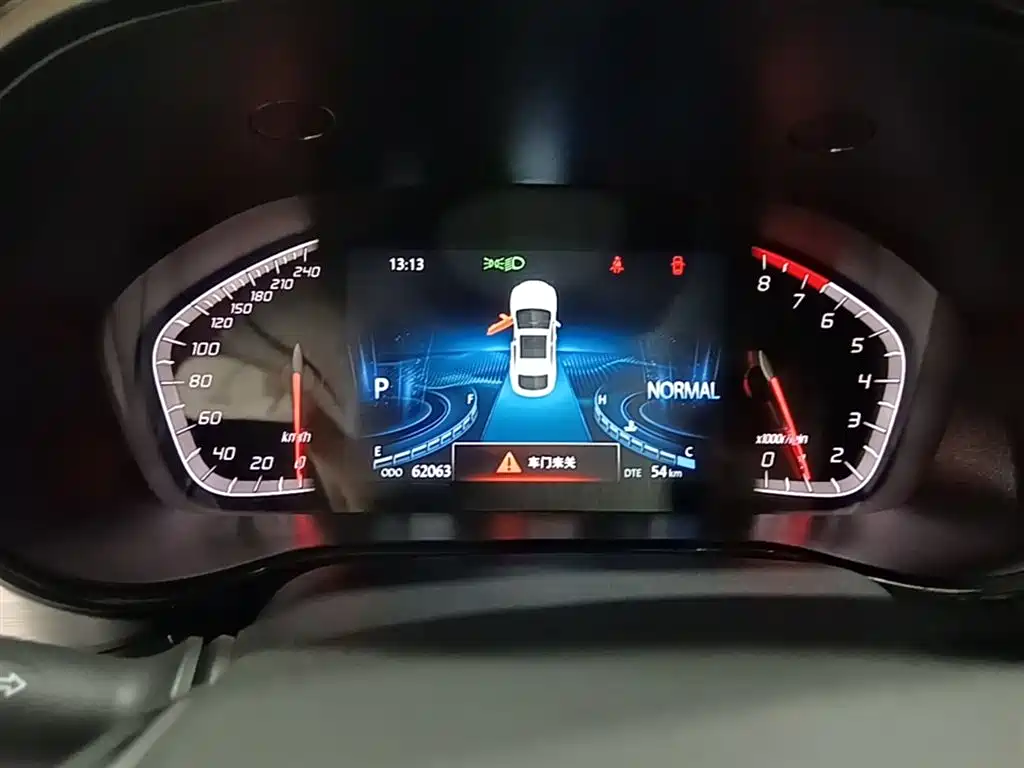 Changan CS85 COUPE 2021 — фото 12