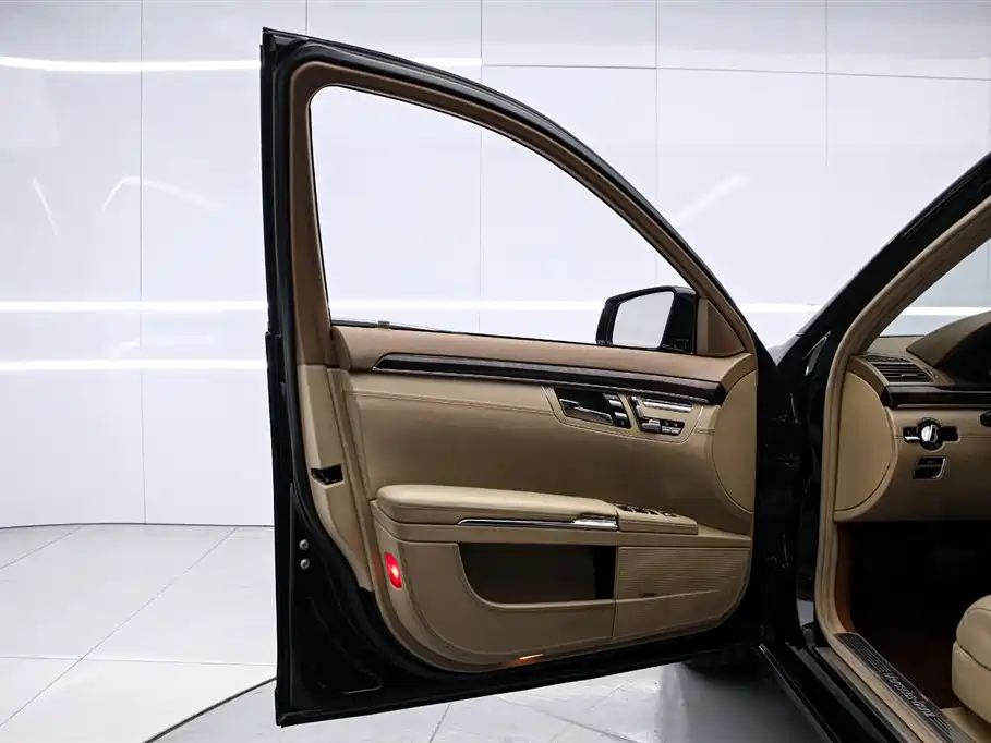 Mercedes-Benz S-Class 2012 — фото 11