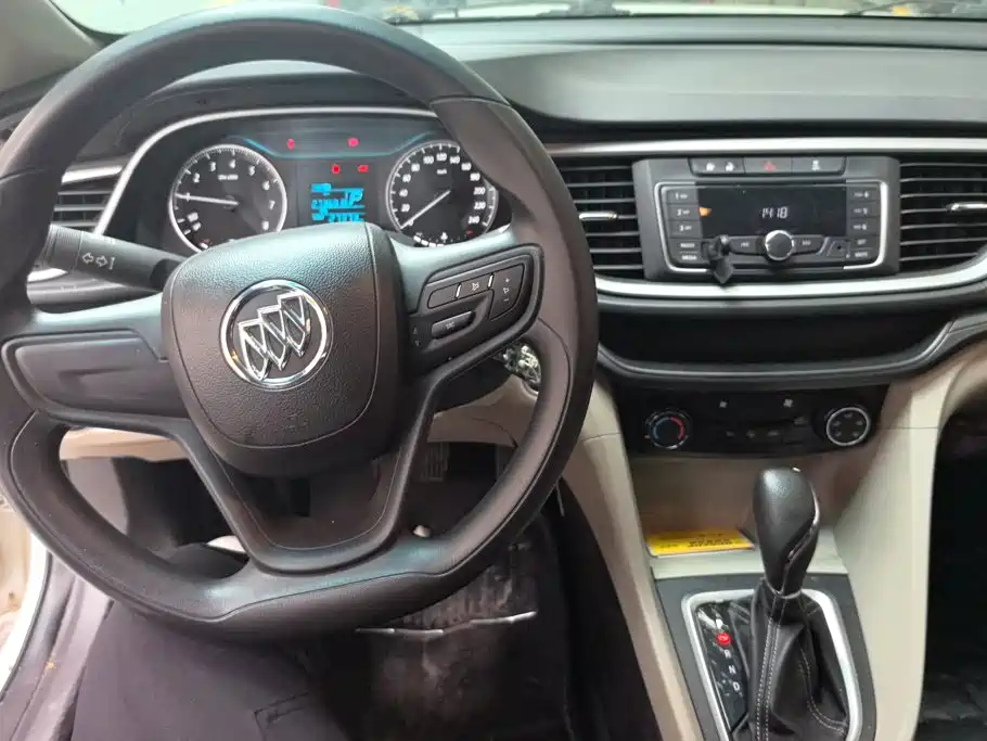 Buick Excelle GT 2015 — фото 12