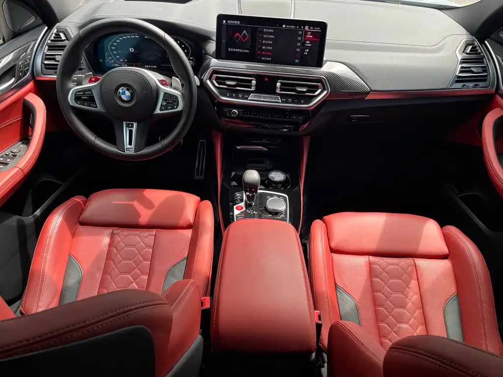 BMW X4 M 2022 — фото 9