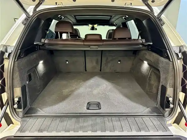 BMW X5 2023