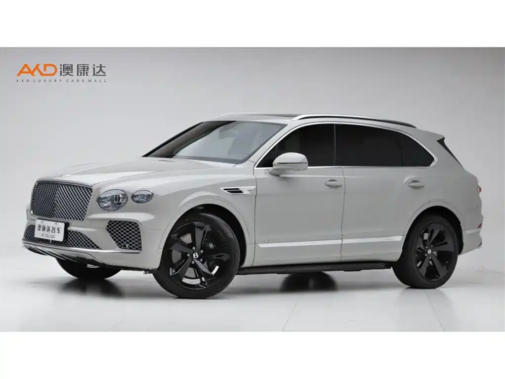 Bentley Bentayga 2021 — фото 1