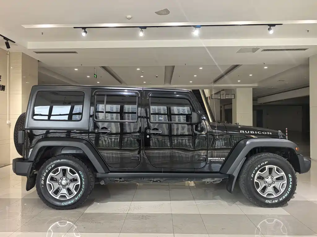 Jeep Wrangler 2017 — фото 4