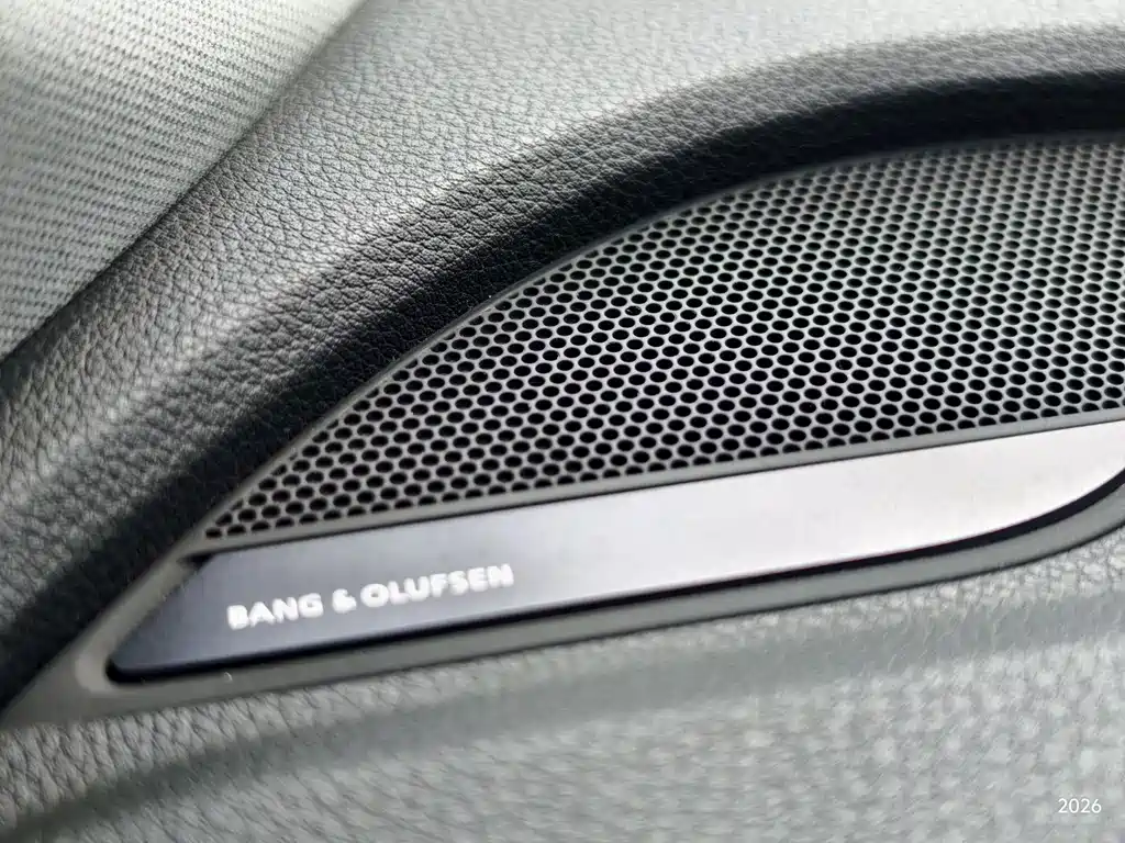 Audi Q5L 2020 — фото 13