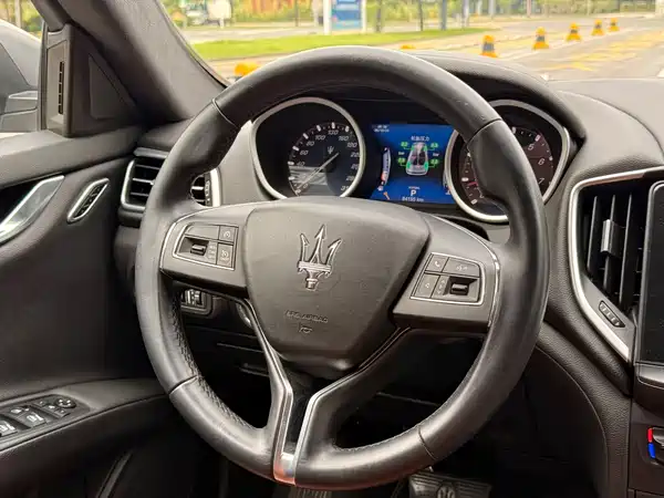 Maserati Ghibli 2019