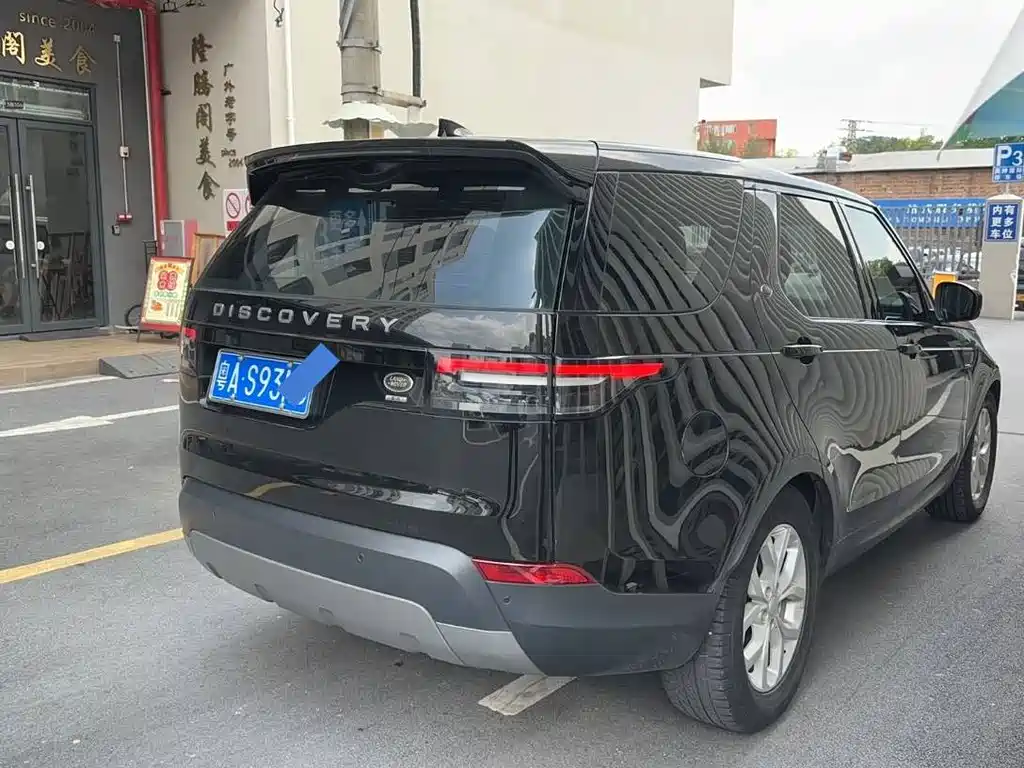 Land Rover Discovery 2019 — фото 10