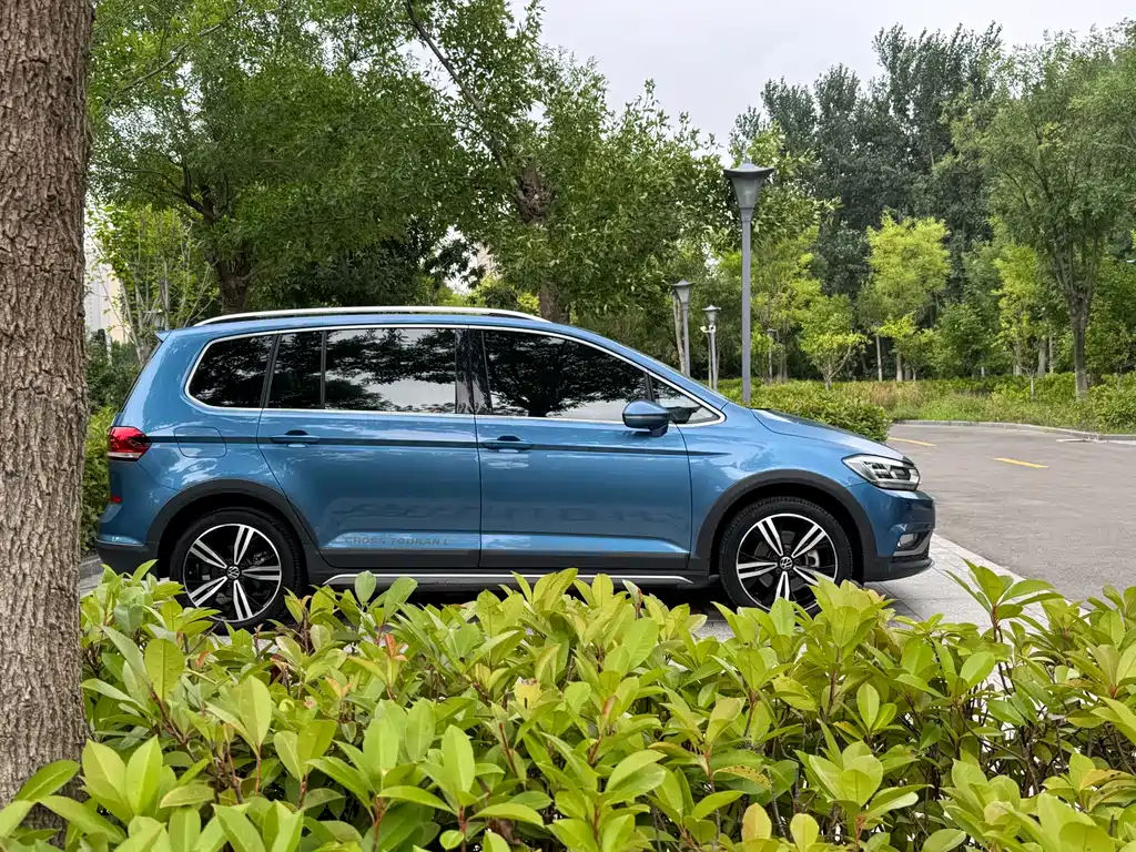 Volkswagen Touran 2022