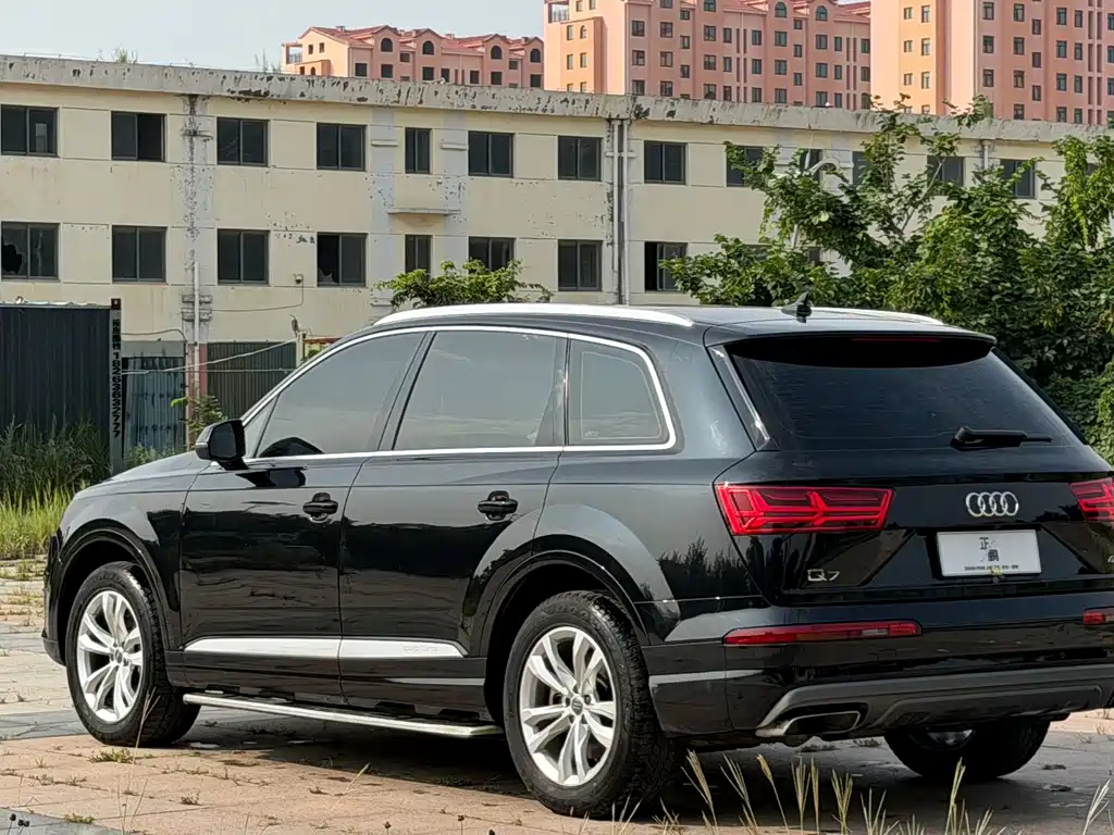 Audi Q7 2016 — фото 4