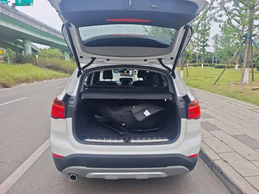 BMW X1 2019 — фото 19