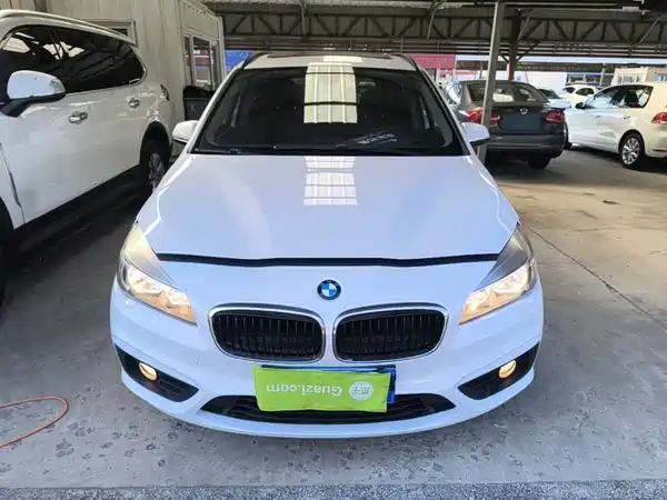 BMW 2 Series Wagon 2017