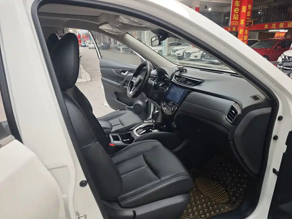 Nissan X-Trail 2020 — фото 10