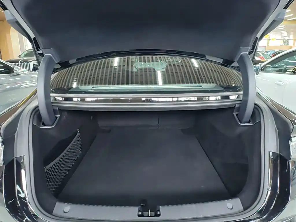 BYD Seal 07 DM-i 2025 — фото 19