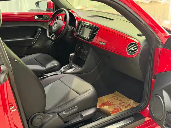 Volkswagen Beetle 2015
