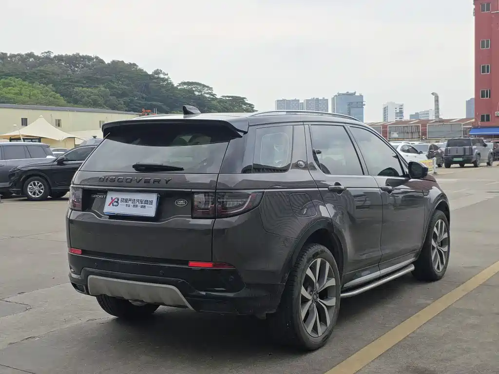 Land Rover Discovery Sport 2024 — фото 6