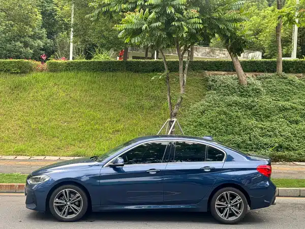 BMW 1 Series 2021