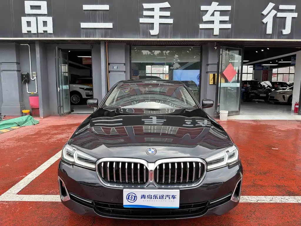 BMW 5 Series 2022