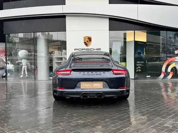 Porsche 911 2019