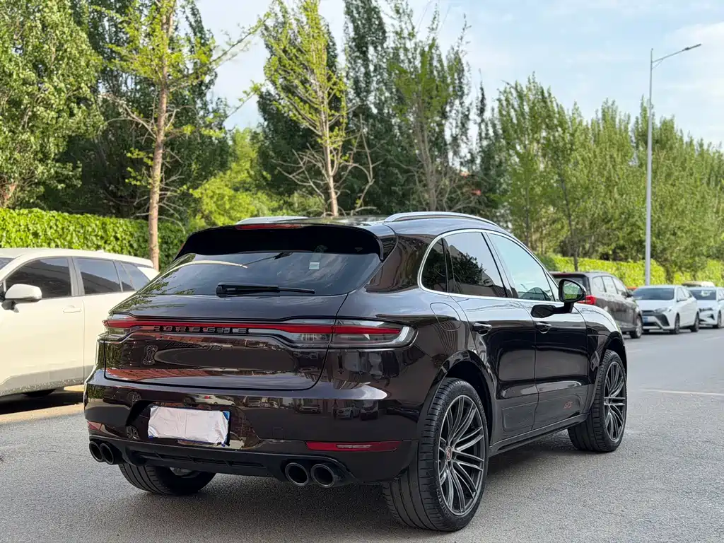 Porsche Macan 2017 — фото 4
