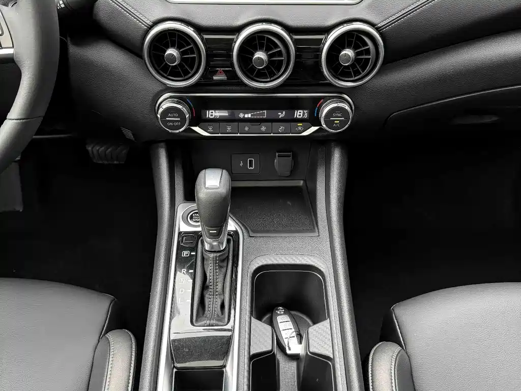 Nissan Sylphy 2021 — фото 10