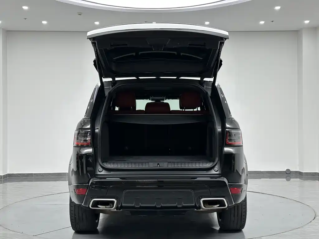 Land Rover Range Rover Sport 2022 — фото 29