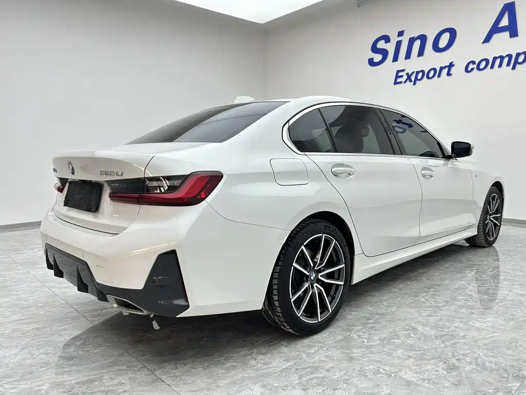 BMW 3 Series 2023