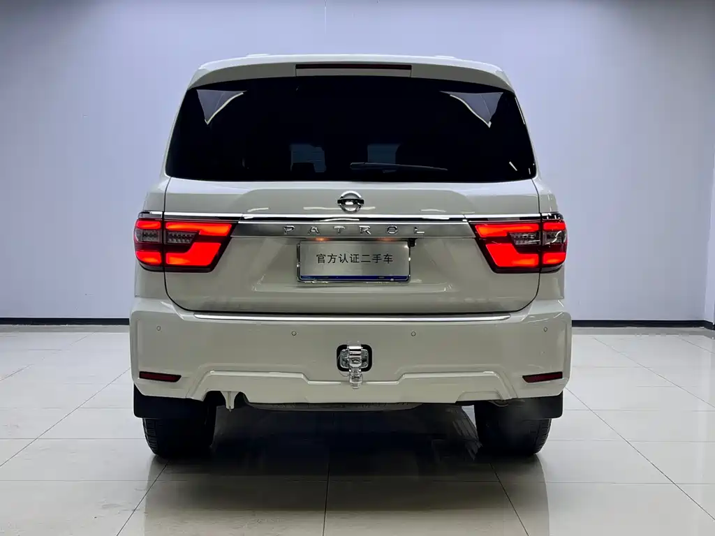 Nissan Patrol 2020 — фото 13