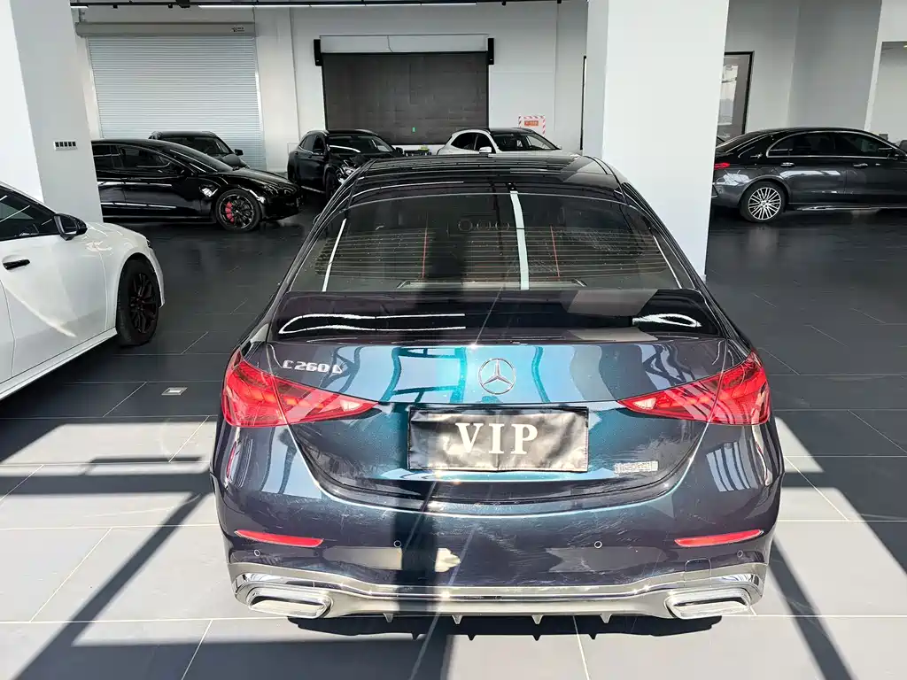 Mercedes-Benz C-Class 2023 — фото 5