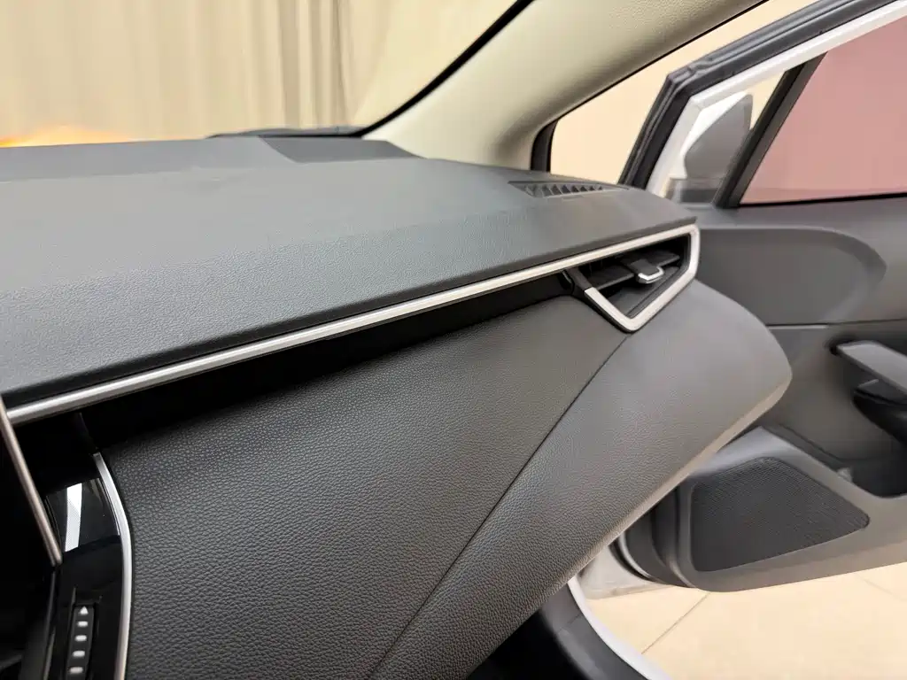 Toyota Corolla 2022 — фото 14