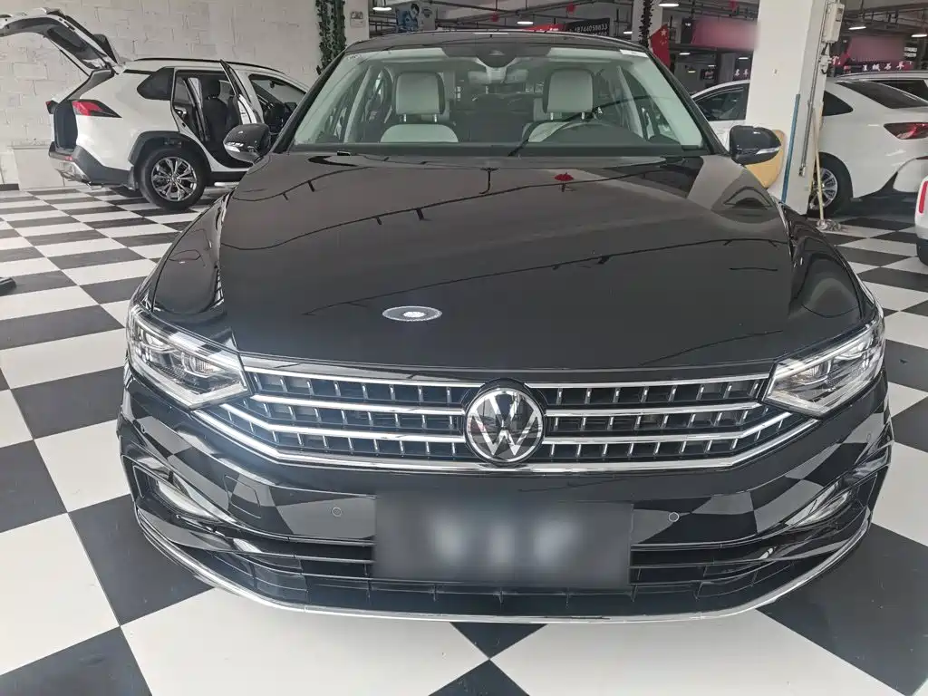 Volkswagen Magotan 2023