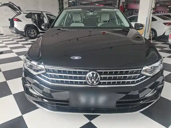 Volkswagen Magotan 2023