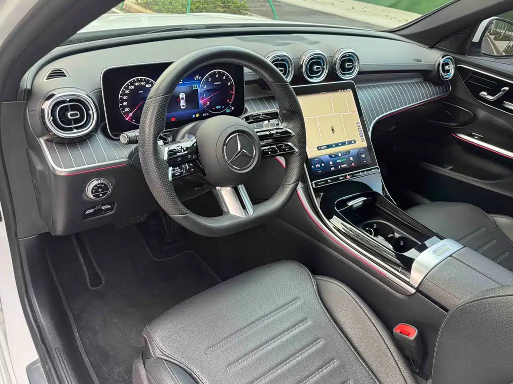 Mercedes-Benz C-Class 2021