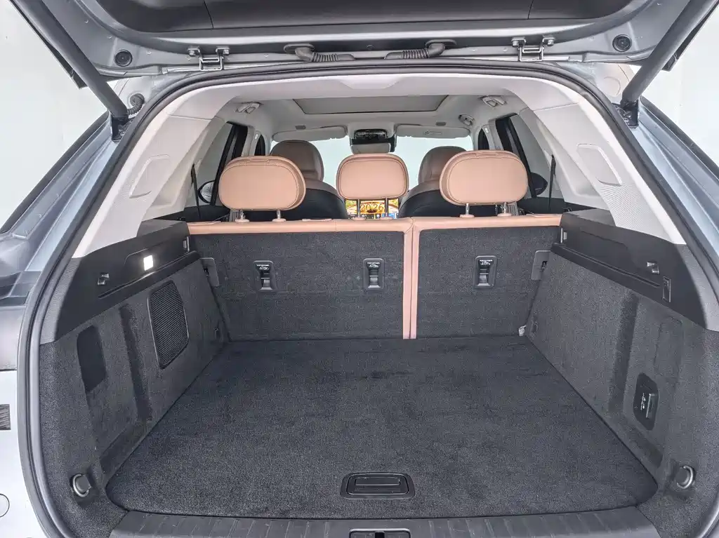 Chery Tiggo 8L 2024 — фото 11