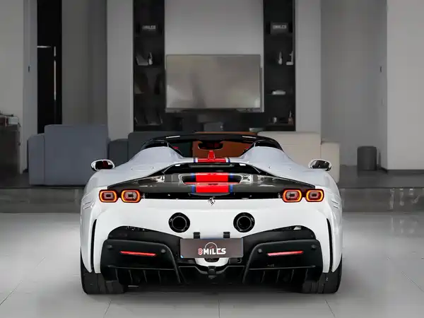 Ferrari SF90 2021