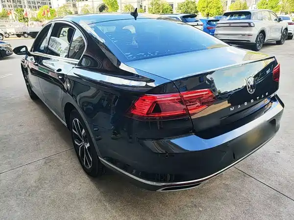 Volkswagen Magotan 2021