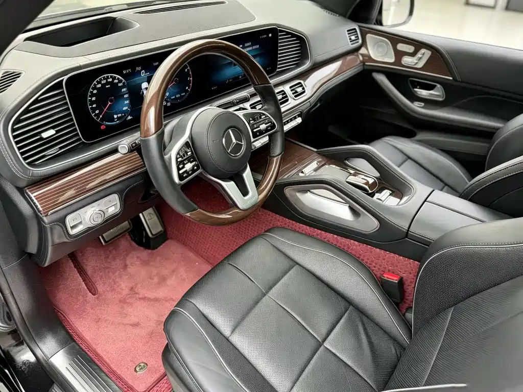 Mercedes-Benz Maybach GLS 2021 — фото 2