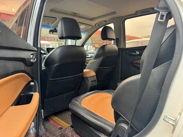 Wuling Hongguang S3 2018