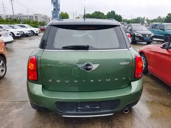 MINI Countryman 2016