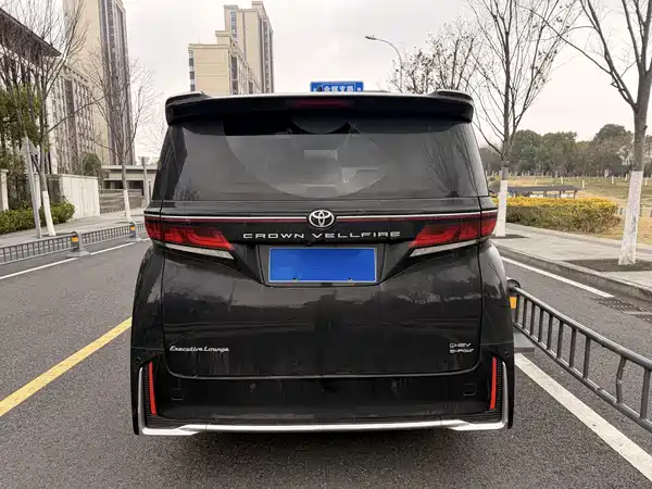 Toyota Wilfa 2024
