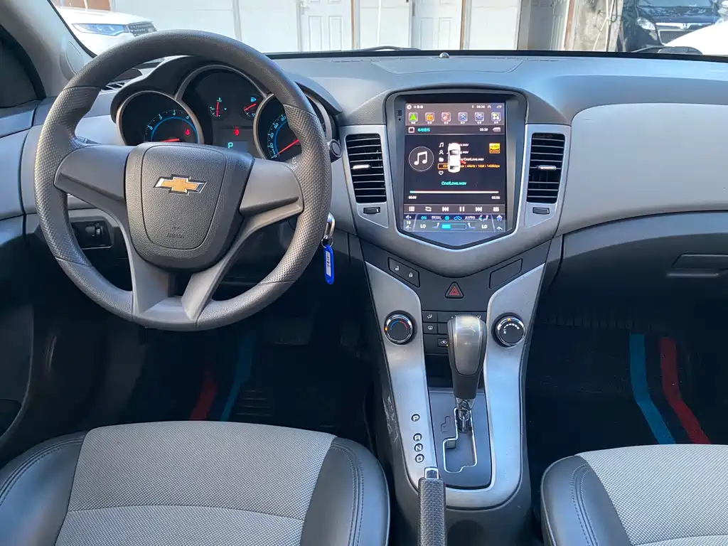 Chevrolet Cruze 2013