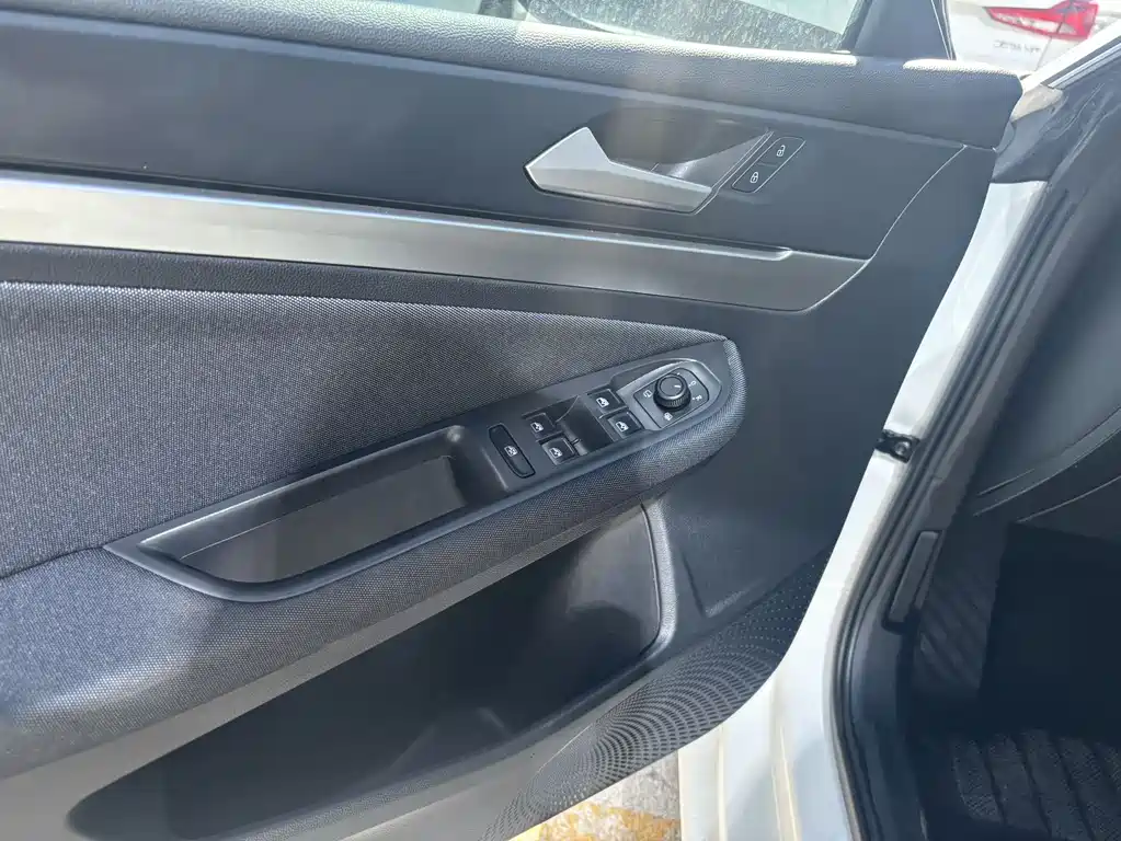 Volkswagen Lamando 2023