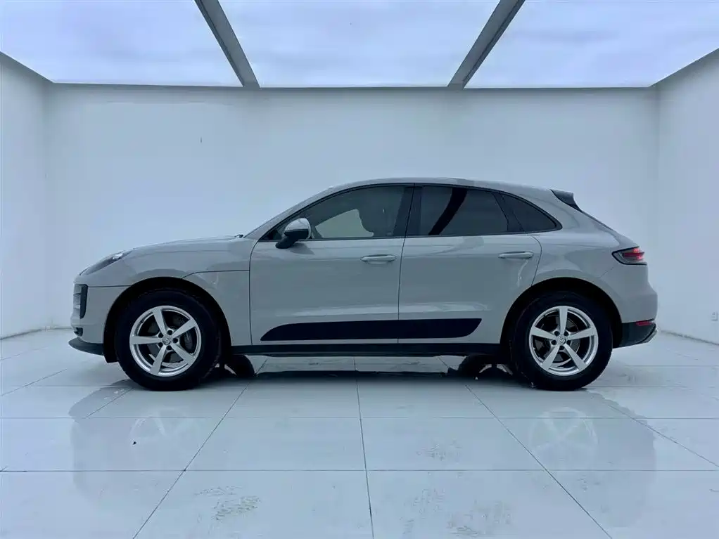 Porsche Macan 2020
