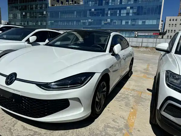 Volkswagen Lamando 2023