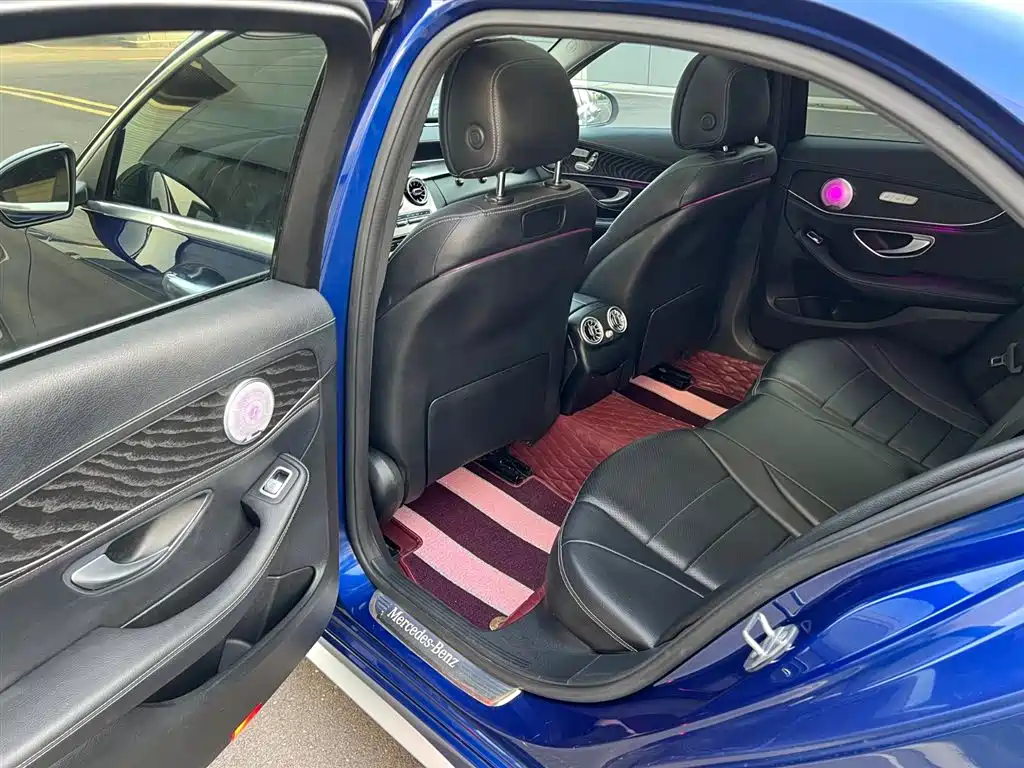 Mercedes-Benz C-Class 2018