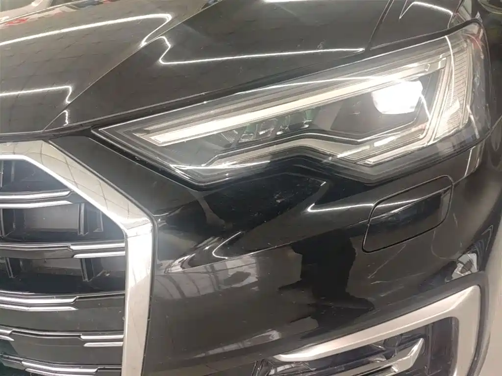 Audi A6L 2023 — фото 24