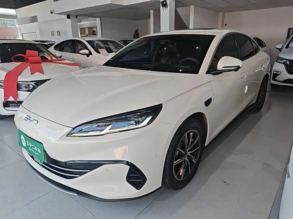 BYD Seal 06 2025