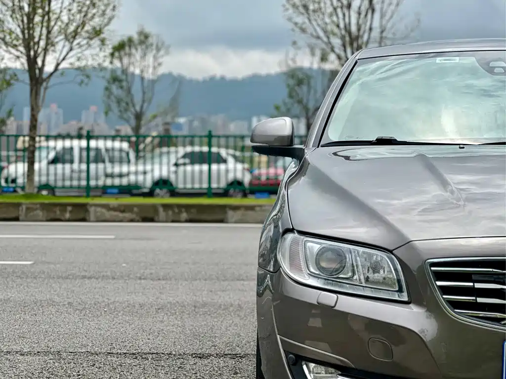 Volvo S80L 2015 — фото 14