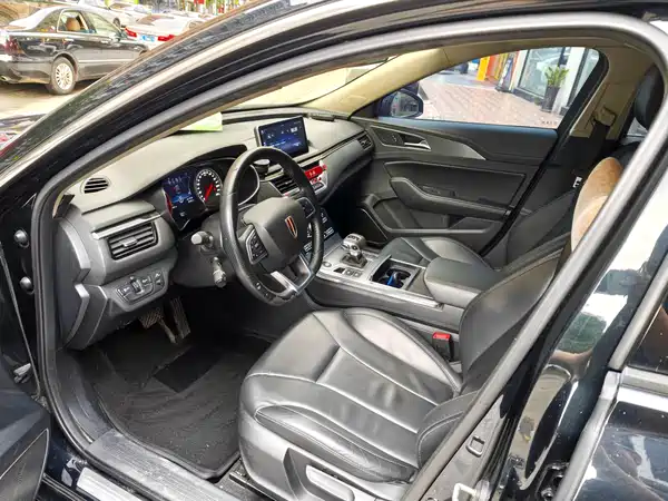 Hongqi H5 2021